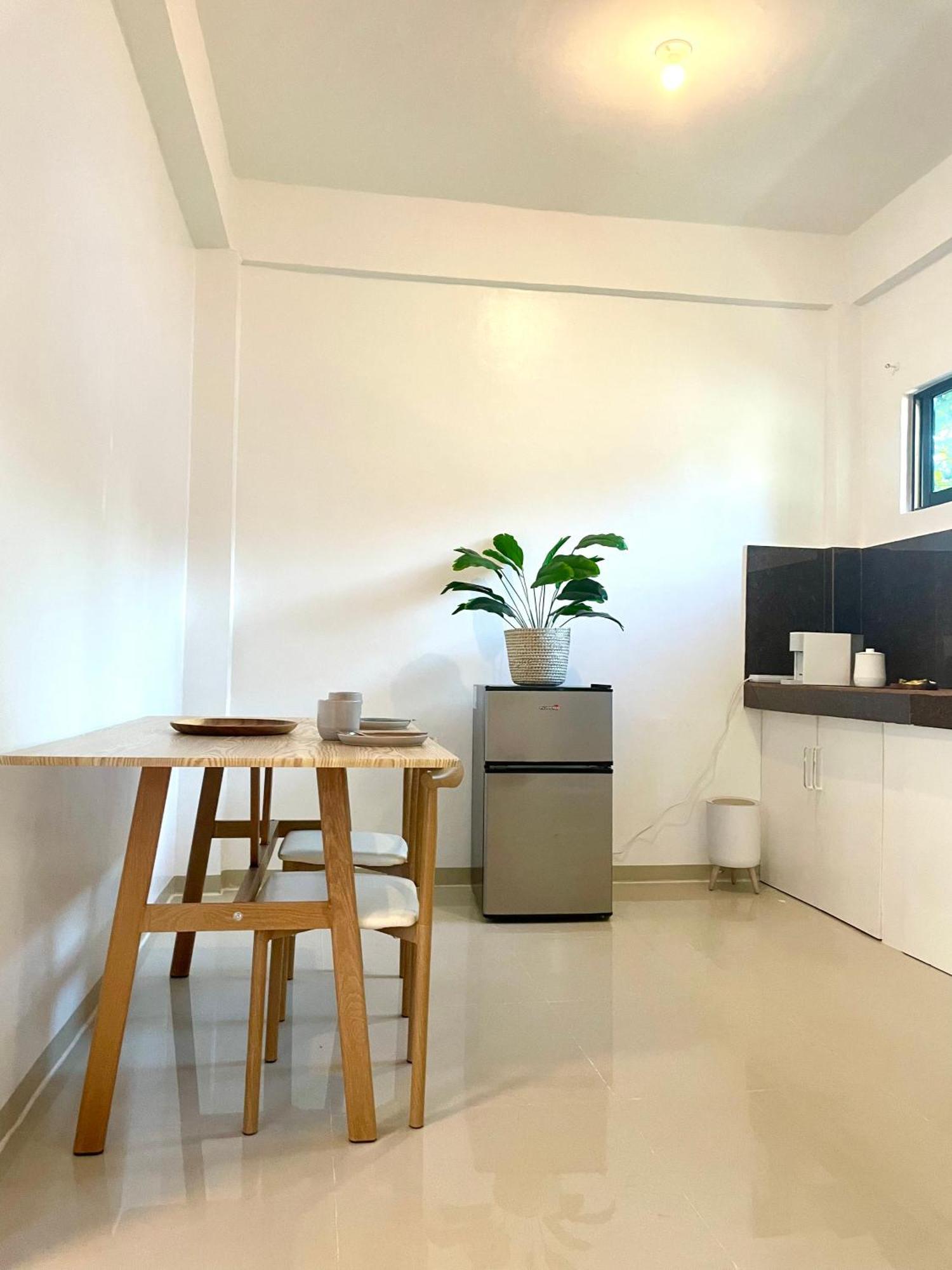 Namal Apartelle - Free Scooter & Gym Access Эль-Нидо Экстерьер фото