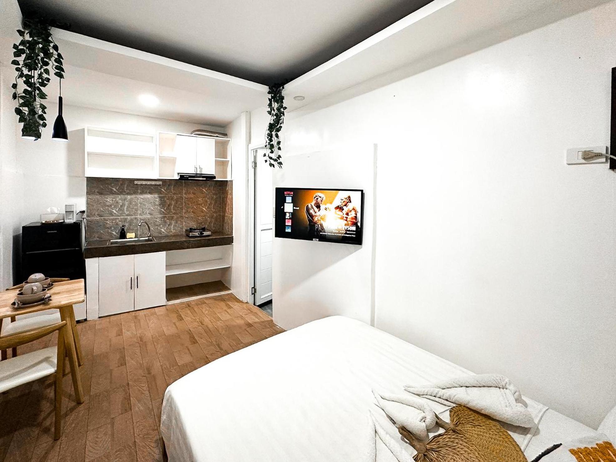 Namal Apartelle - Free Scooter & Gym Access Эль-Нидо Экстерьер фото